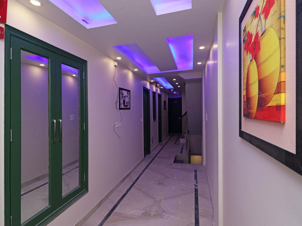 ניו דלהי Oyo 11593 Hotel Aman Guest House מראה חיצוני תמונה