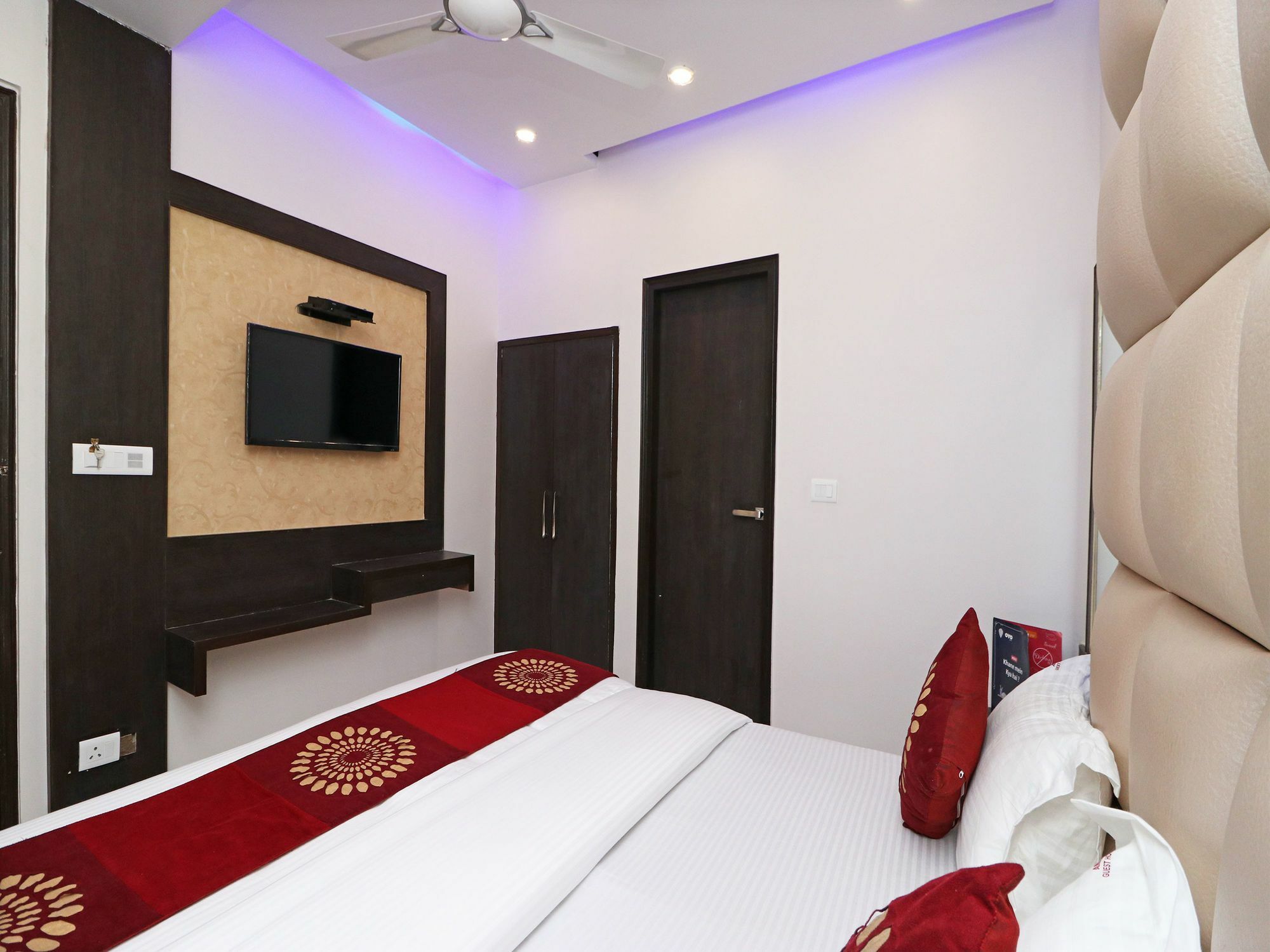 ניו דלהי Oyo 11593 Hotel Aman Guest House מראה חיצוני תמונה