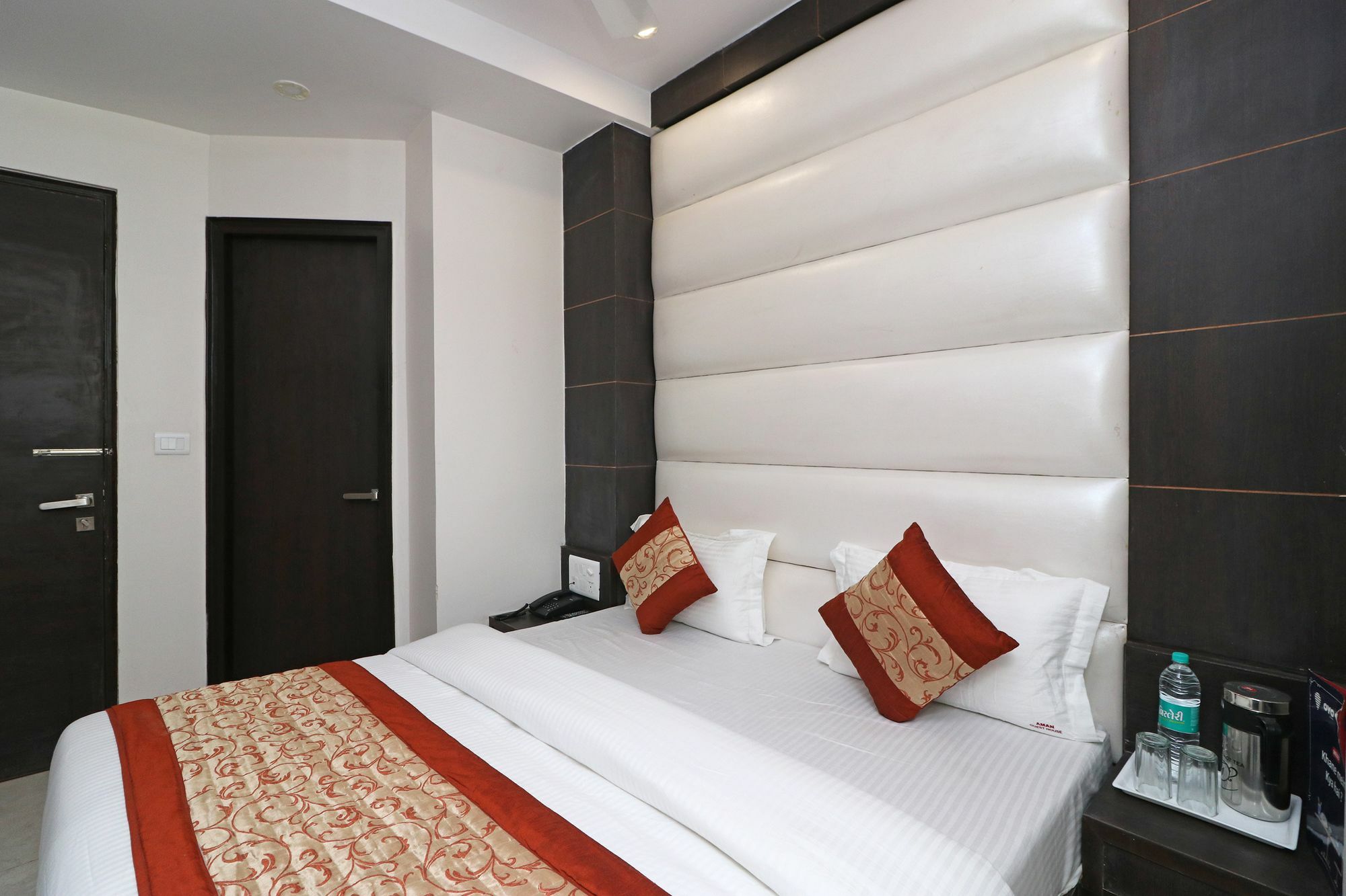 ניו דלהי Oyo 11593 Hotel Aman Guest House מראה חיצוני תמונה