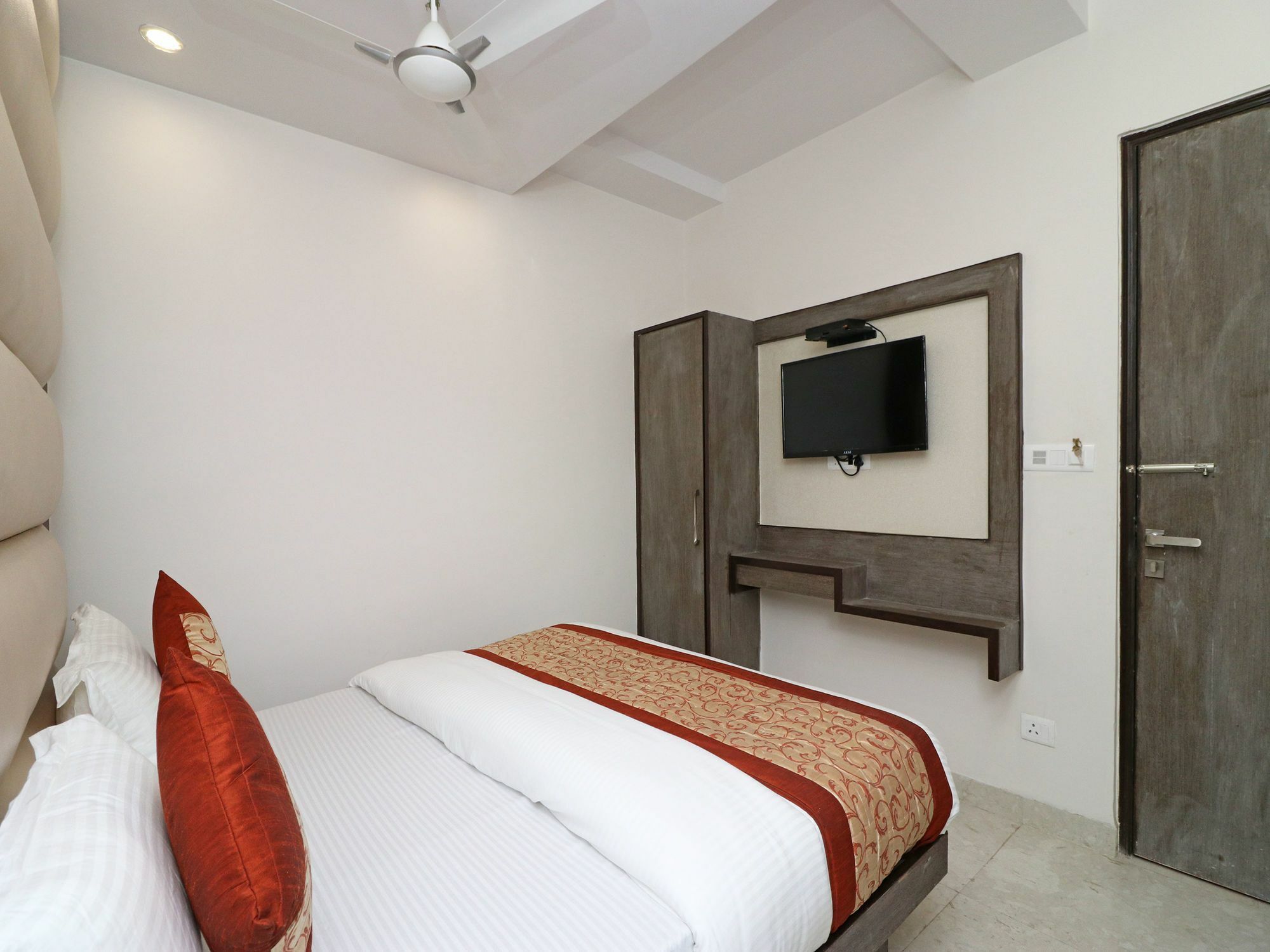 ניו דלהי Oyo 11593 Hotel Aman Guest House מראה חיצוני תמונה