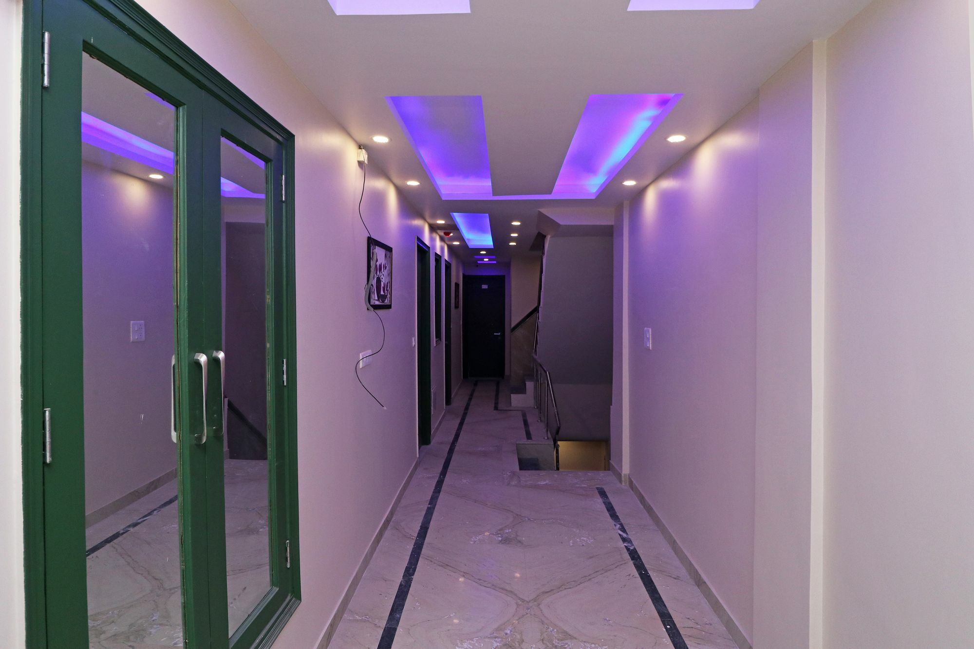 ניו דלהי Oyo 11593 Hotel Aman Guest House מראה חיצוני תמונה