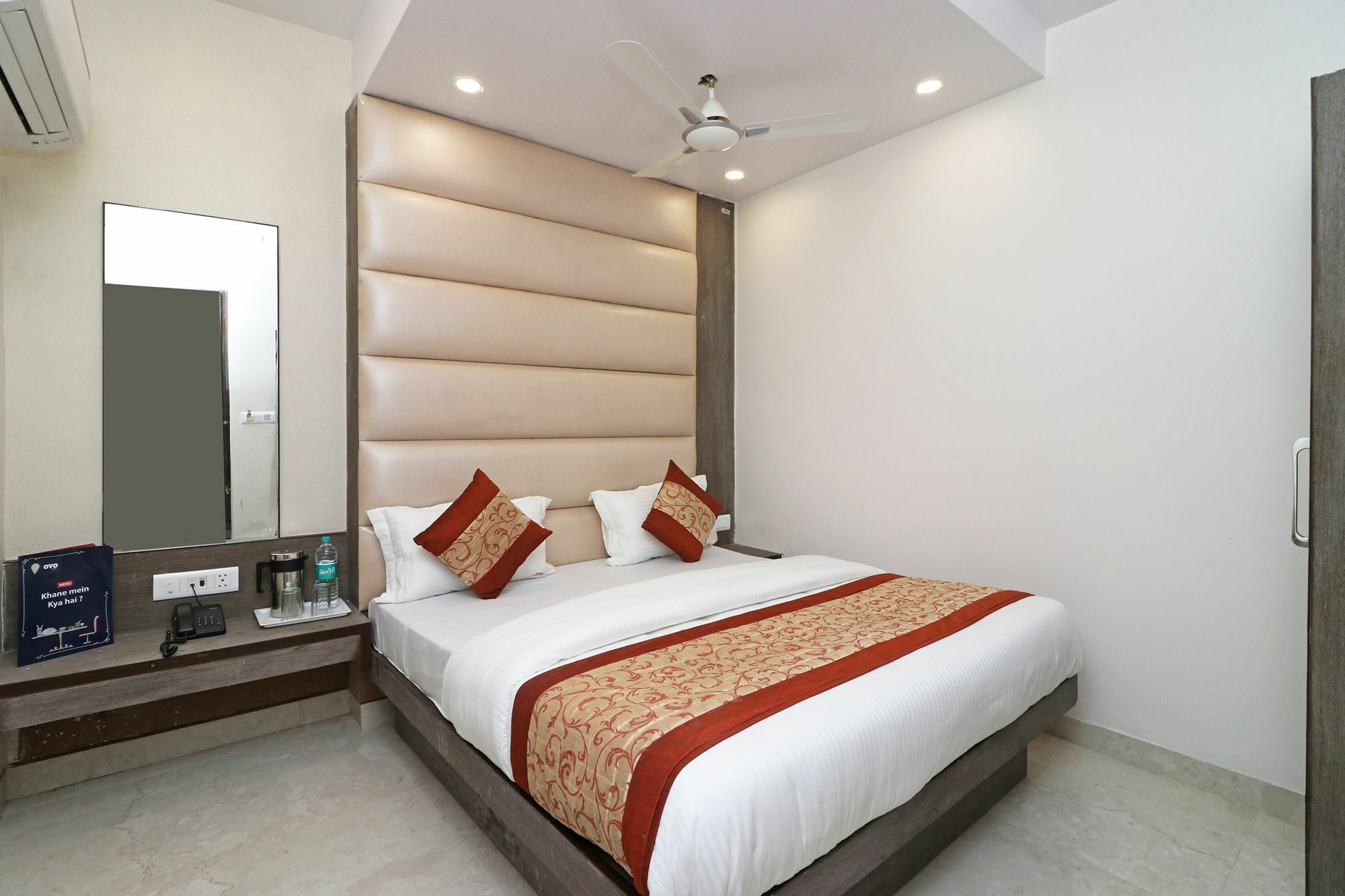 ניו דלהי Oyo 11593 Hotel Aman Guest House מראה חיצוני תמונה